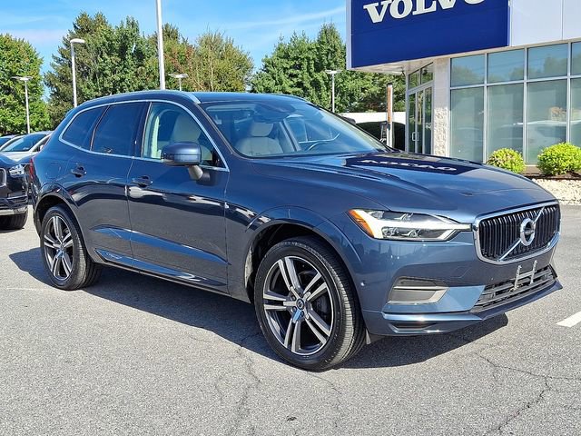 Used 2019 Volvo XC60 T5 Momentum w/ Multimedia Package