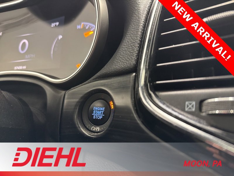 Used 2020 Jeep Grand Cherokee Altitude image 26