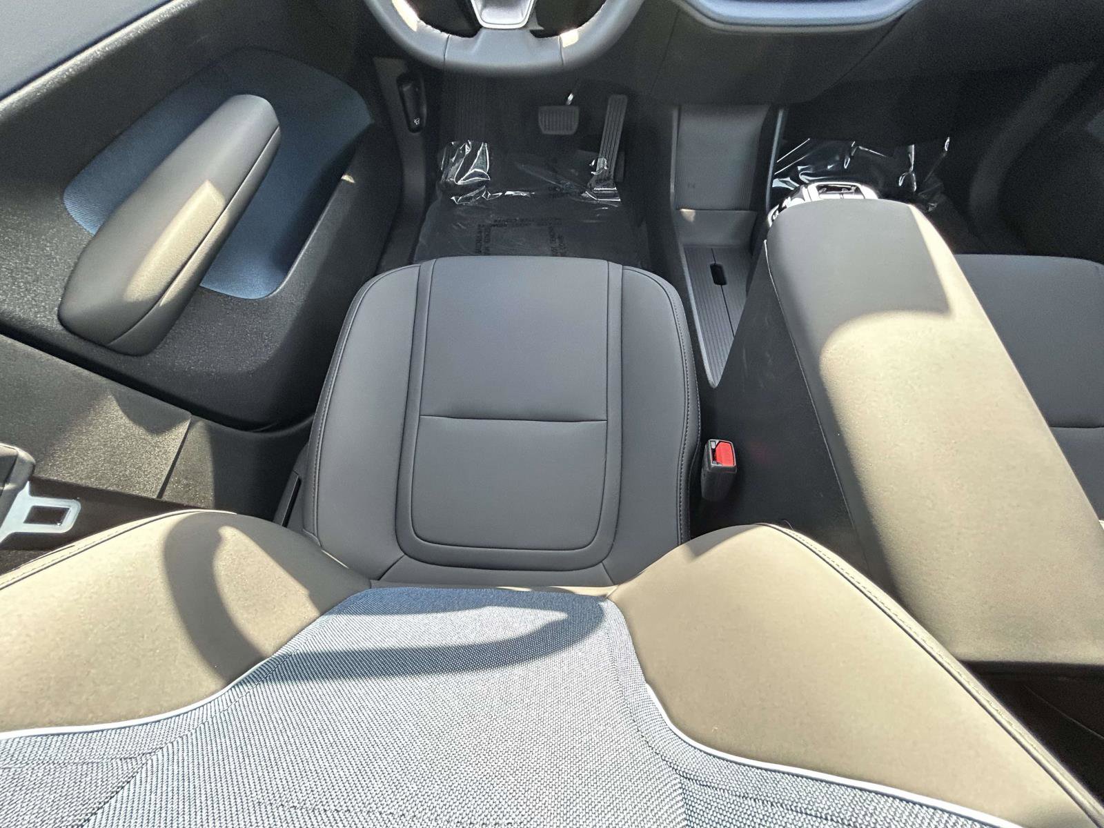 New 2026 Volvo EX30 Plus image 13