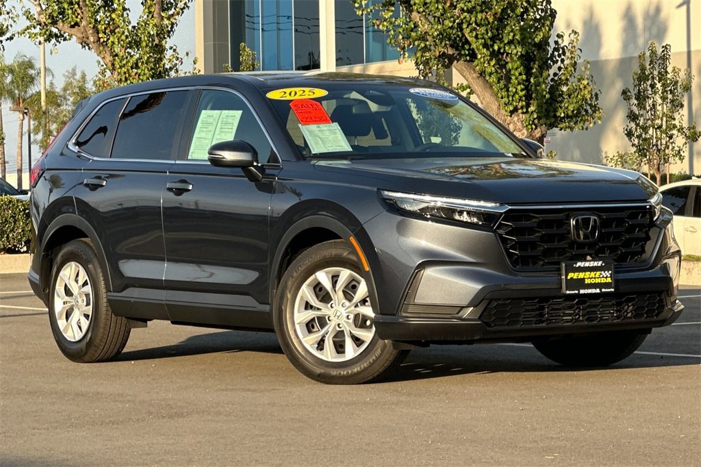 Certified 2025 Honda CR-V LX image 2