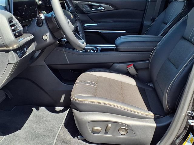 New 2026 Chevrolet Traverse High Country AWD/4WD image 15