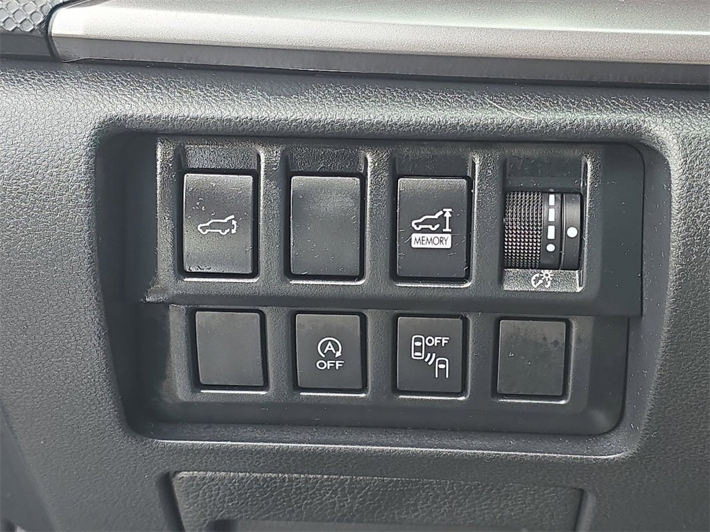 Used 2020 Subaru Forester Premium image 29