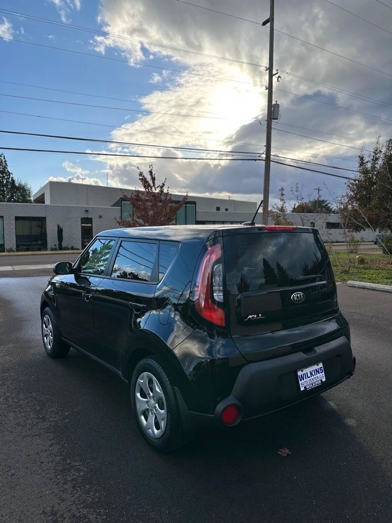 Used 2014 Kia Soul FWD image 7