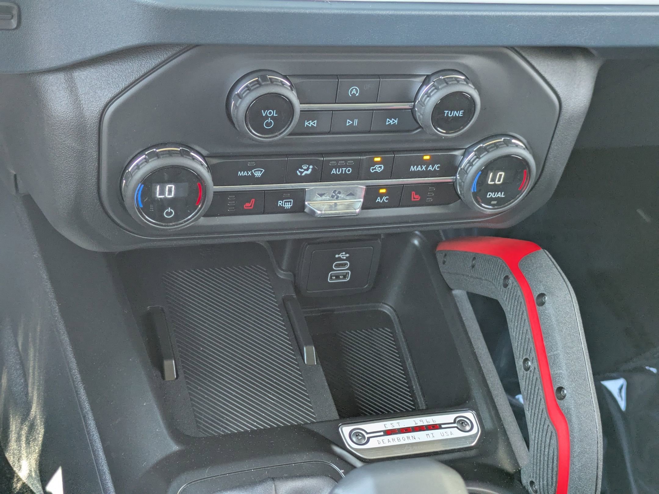 New 2026 Ford Bronco Heritage Edition image 18