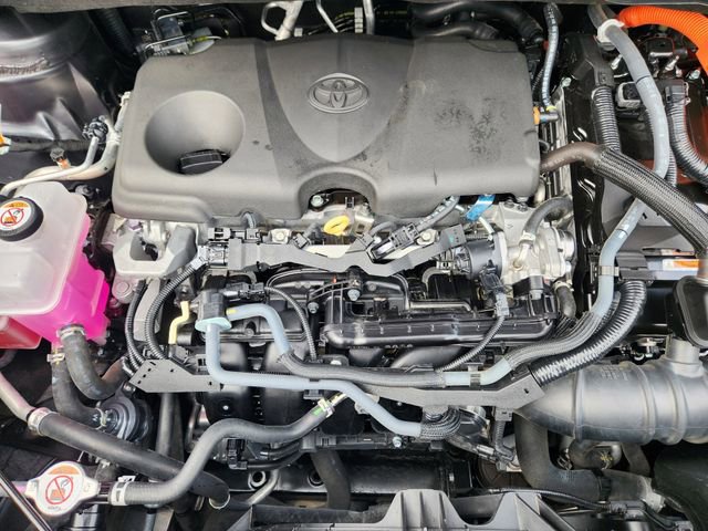 Used 2025 Toyota Sienna Limited image 35