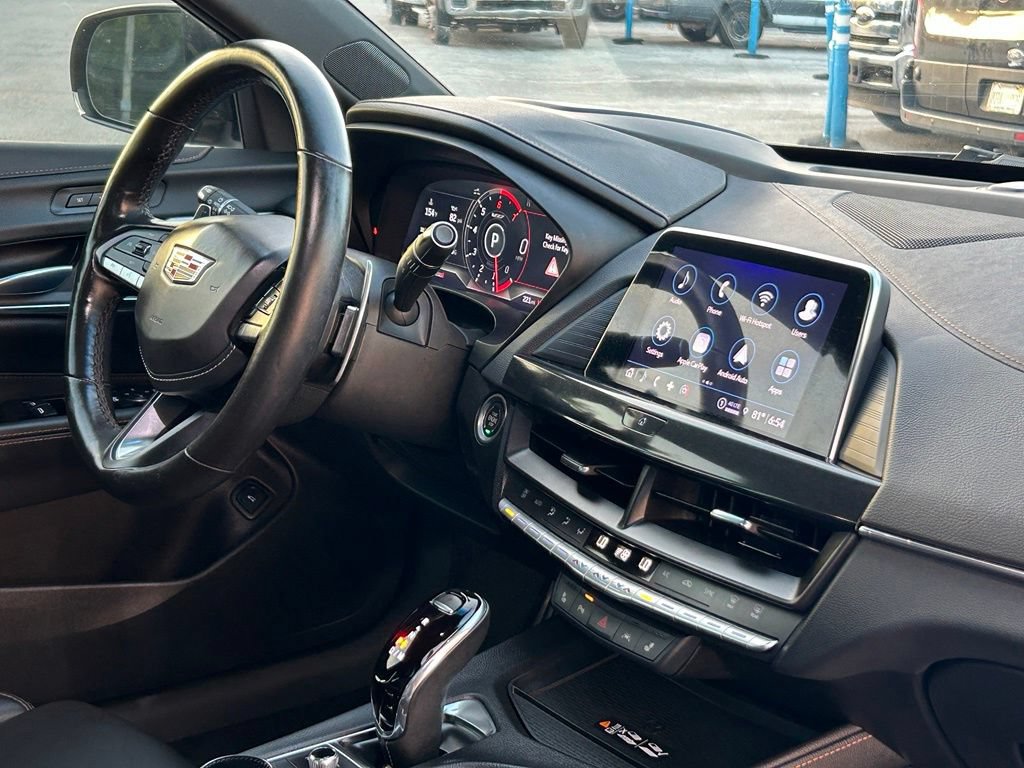 Used 2023 Cadillac CT4 V w/ Technology Package RWD image 27