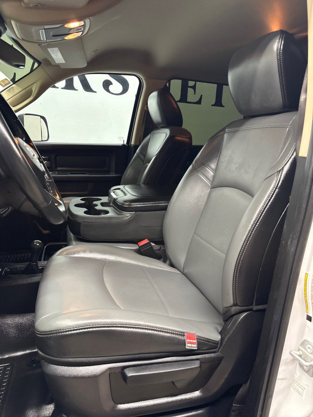 Used 2019 RAM 5500 Tradesman w/ Safety Group AWD/4WD image 31