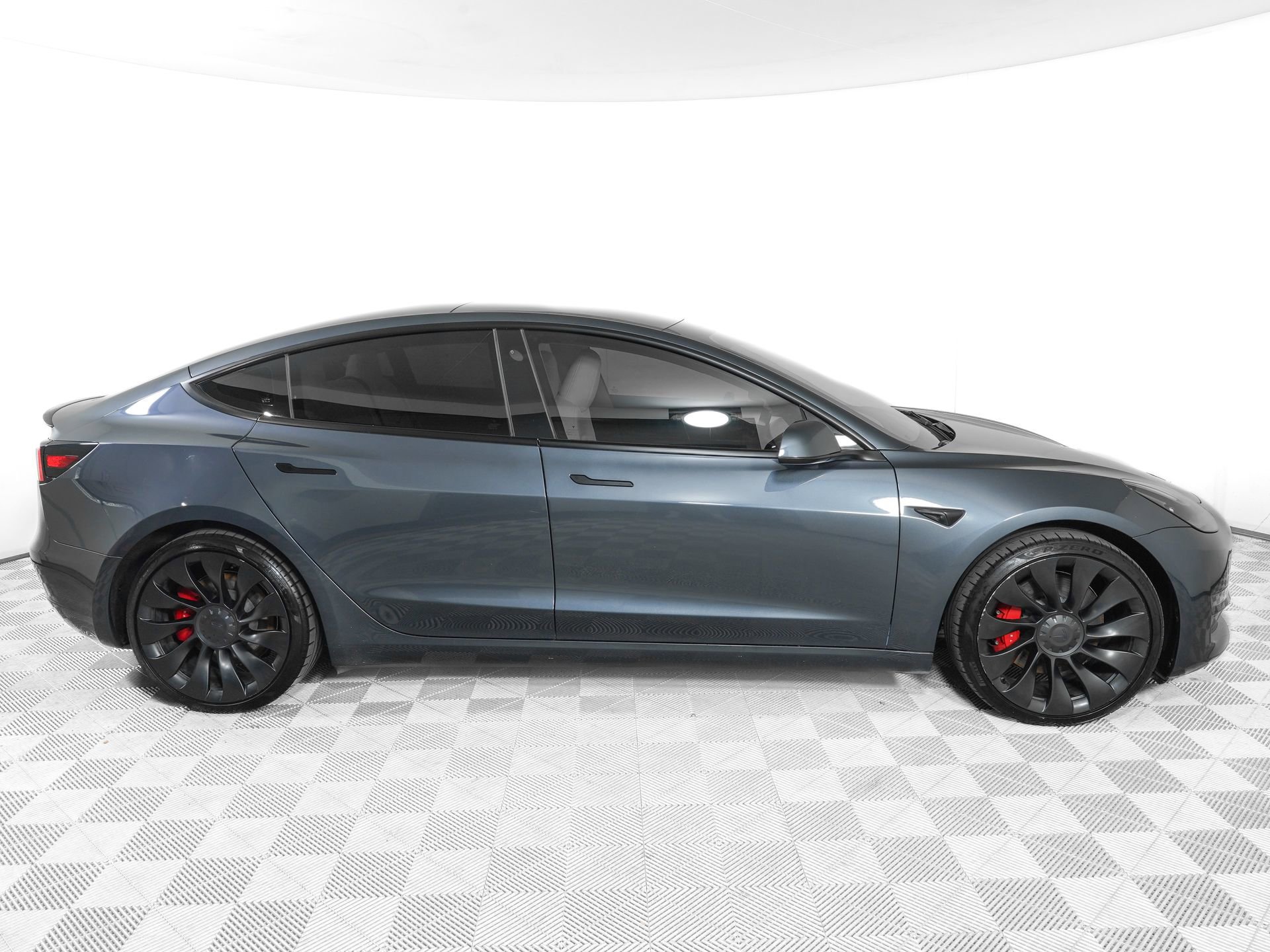 Used 2023 Tesla Model 3 Performance AWD/4WD image 4