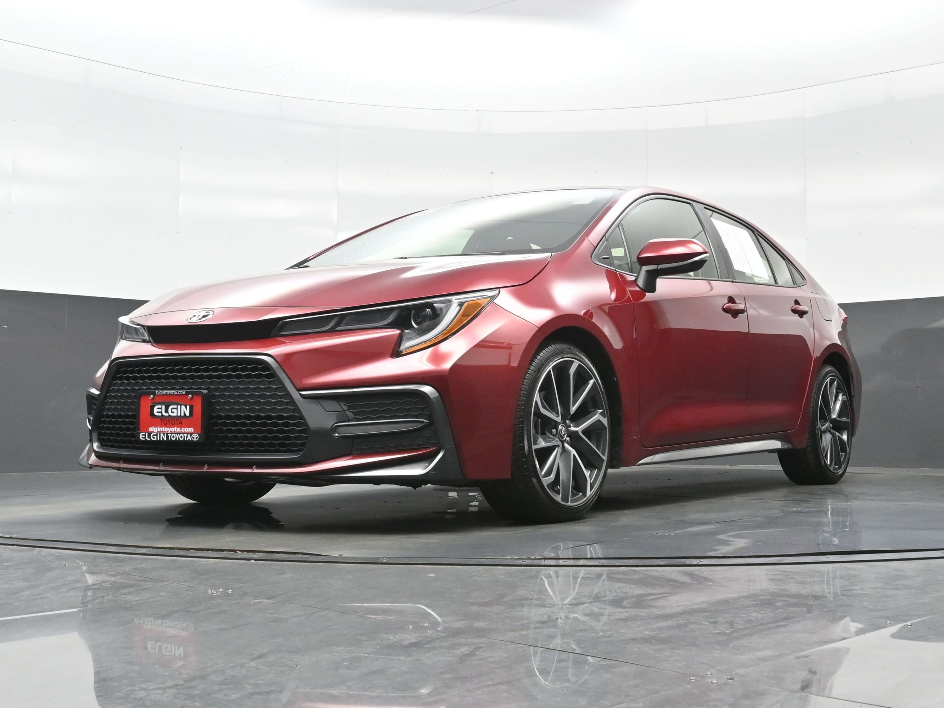 Used 2022 Toyota Corolla SE w/ Carpet Mat Package (TMS) FWD image 26