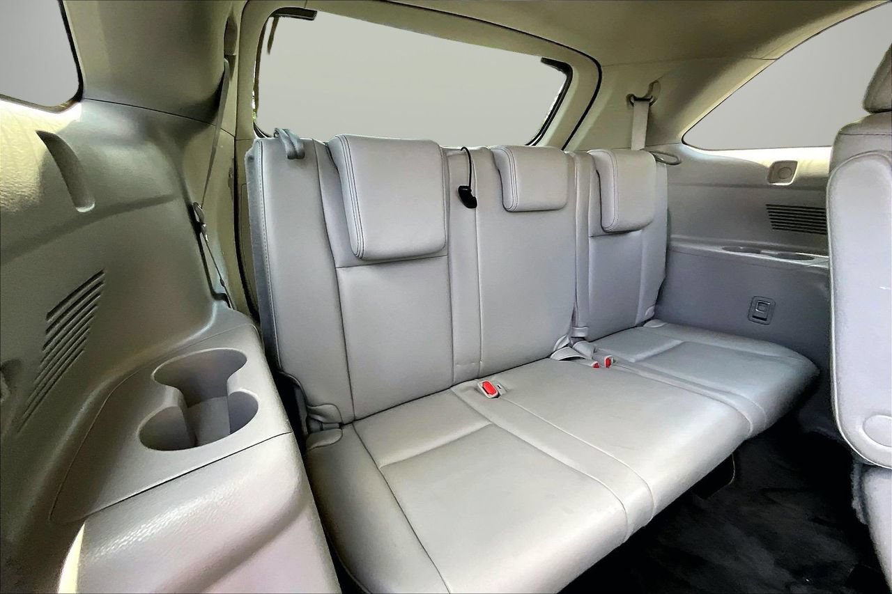Used 2015 Toyota Highlander Limited w/ Driver Technology Package AWD/4WD image 26
