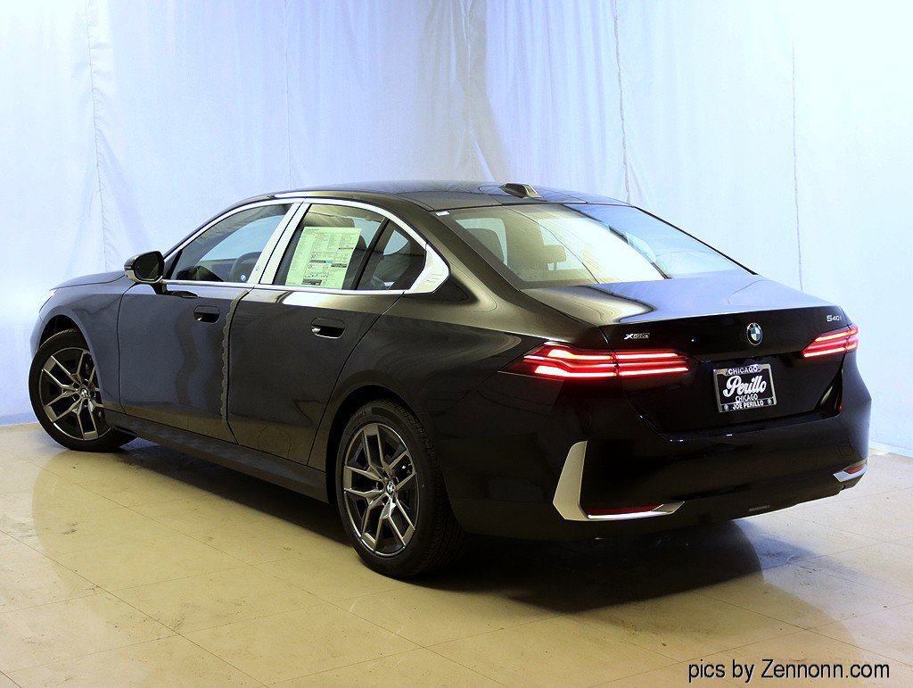 Used 2026 BMW 540i xDrive w/ Executive Package AWD/4WD image 7