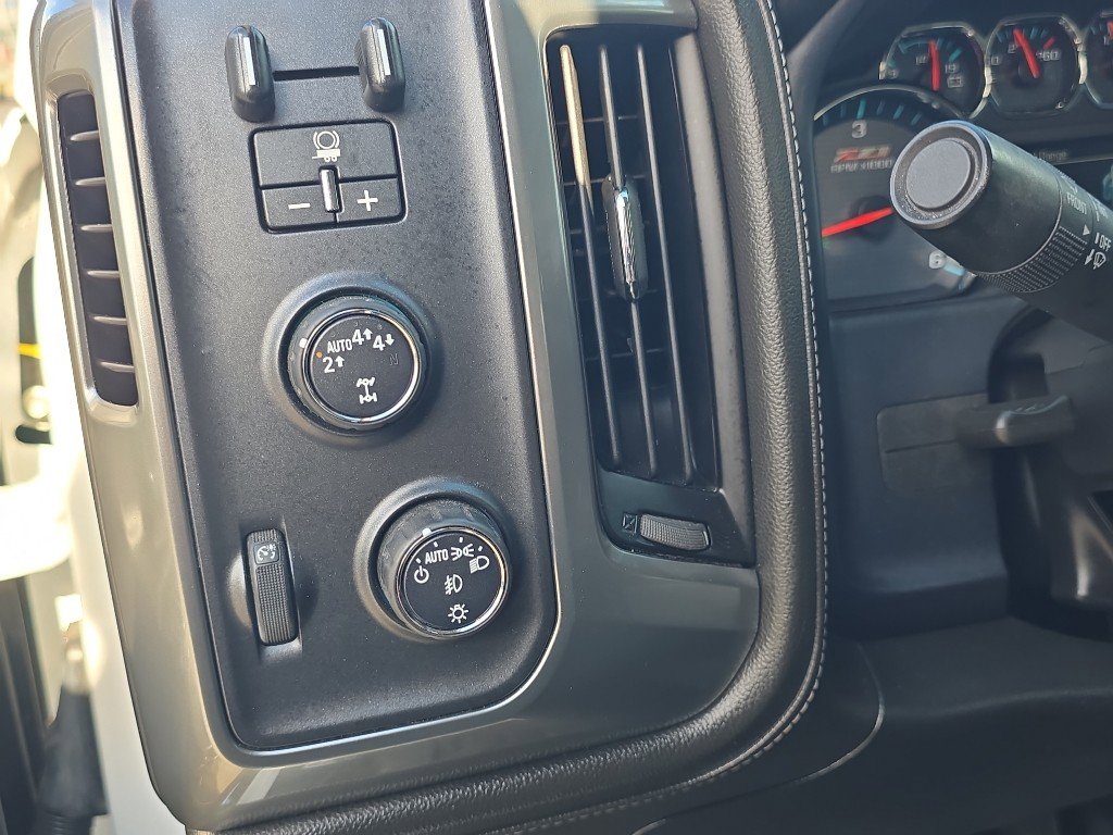 Used 2017 Chevrolet Silverado 1500 LTZ Z71 w/ LTZ Plus Package image 23