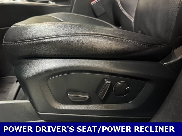 Used 2023 Ford Explorer Limited w/ Limited Technology Package image 14