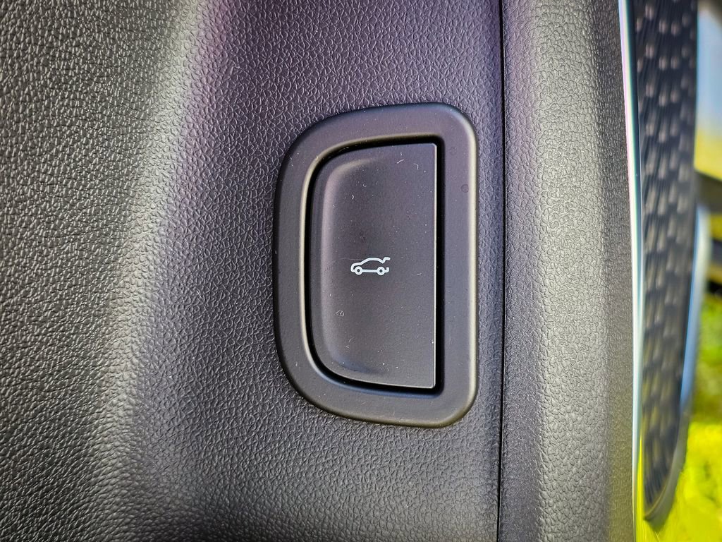 New 2026 Buick Enclave Sport Touring w/ Power Package image 13