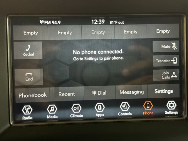 Used 2019 Jeep Grand Cherokee Laredo AWD/4WD image 13