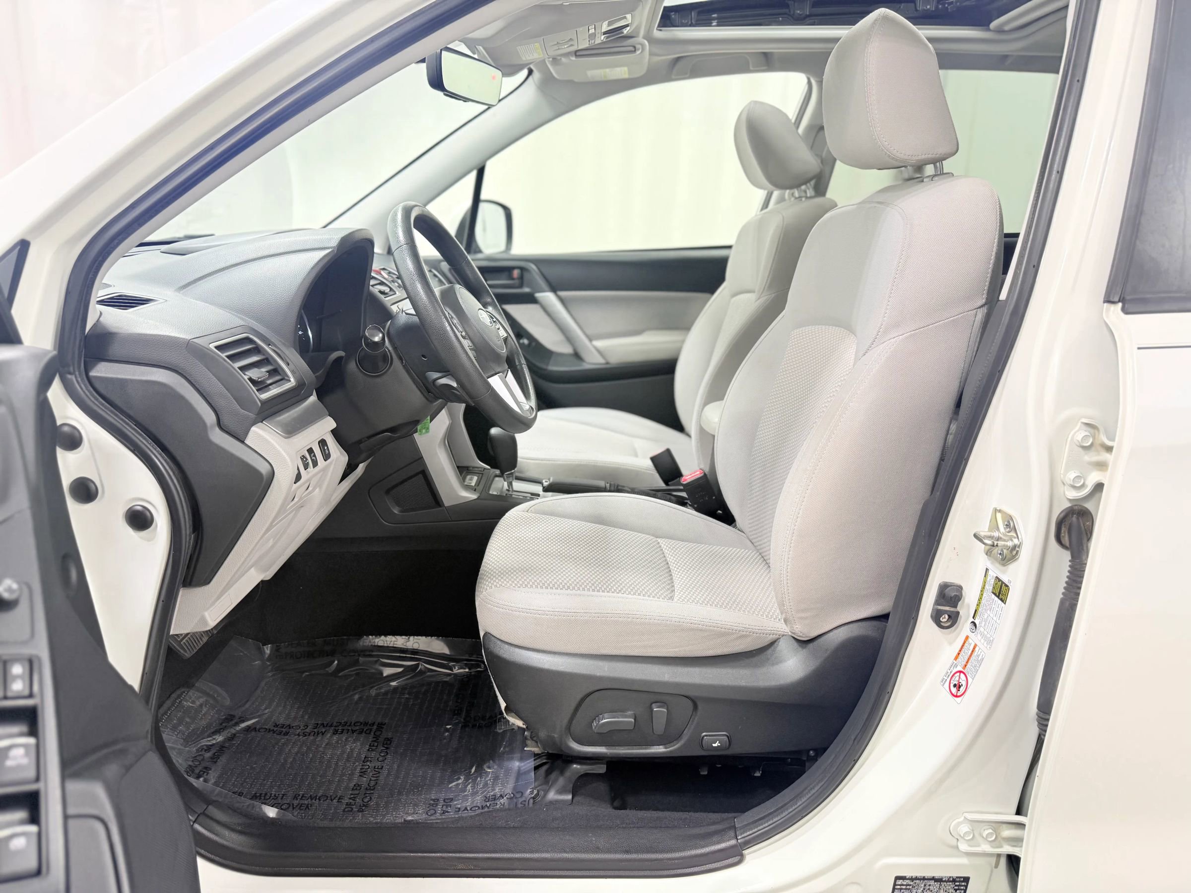 Used 2017 Subaru Forester 2.5i Premium image 13