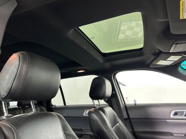Used 2014 Ford Explorer XLT w/ Equipment Group 202A image 19