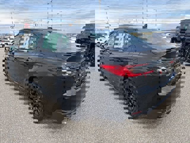 Used 2026 Toyota Camry SE w/ Convenience Package image 9