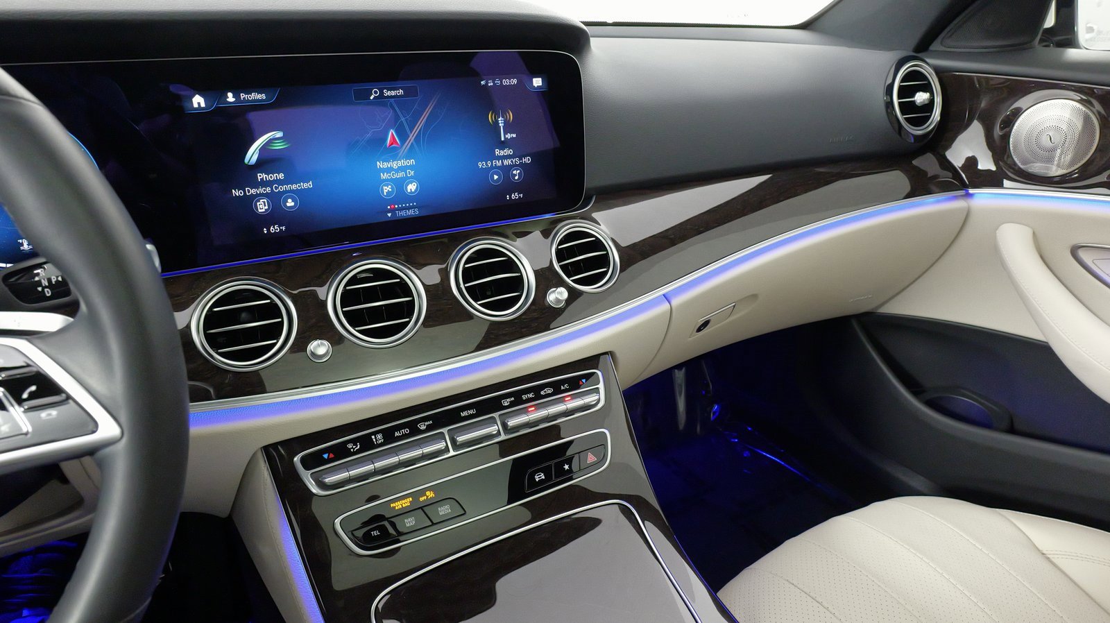 Used 2021 Mercedes-Benz E 350 Sedan image 59