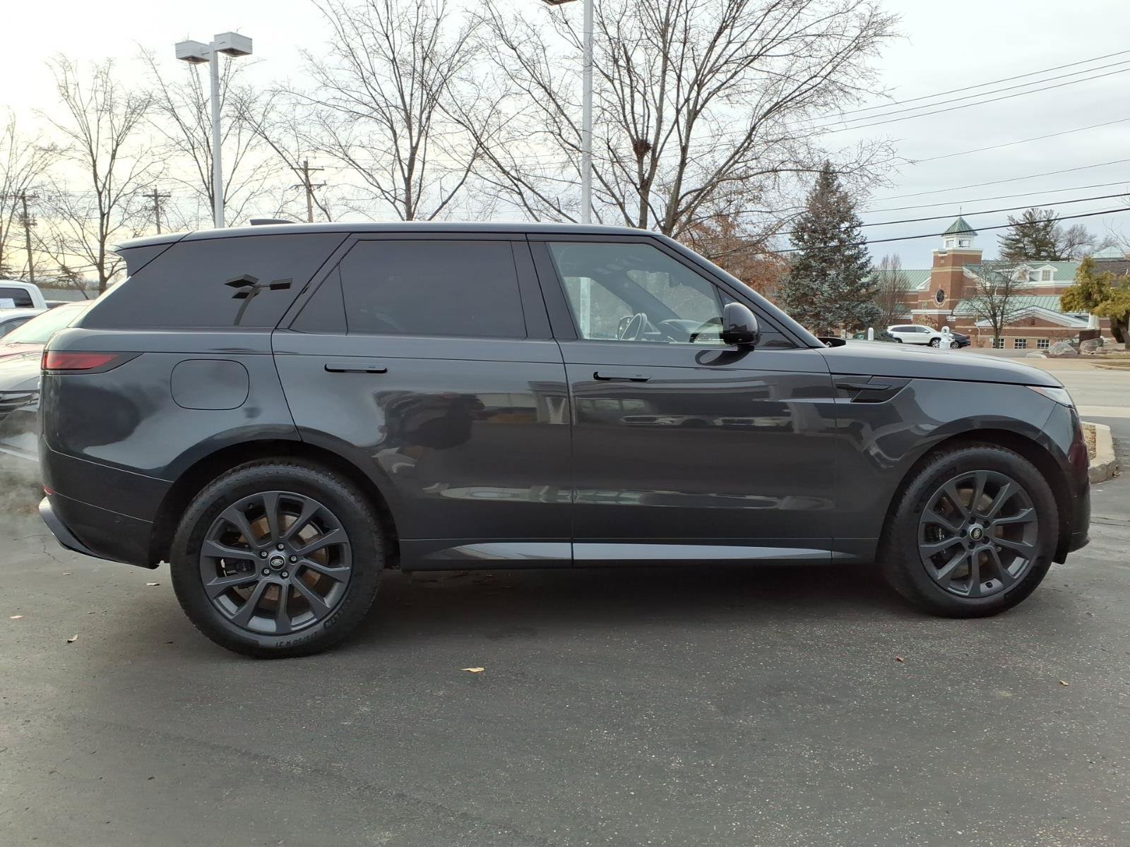 Used 2023 Land Rover Range Rover Sport SE Dynamic AWD/4WD image 8