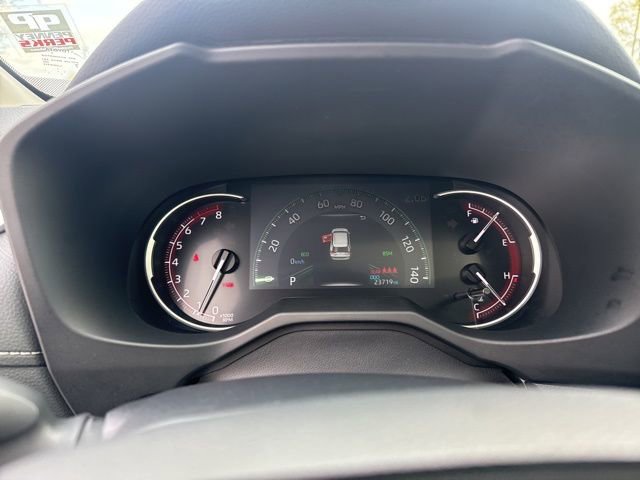 Used 2023 Toyota RAV4 XLE w/ Convenience Package image 25