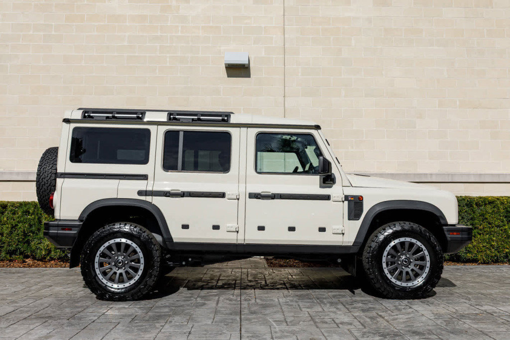 New 2025 INEOS Grenadier Fieldmaster Edition image 18