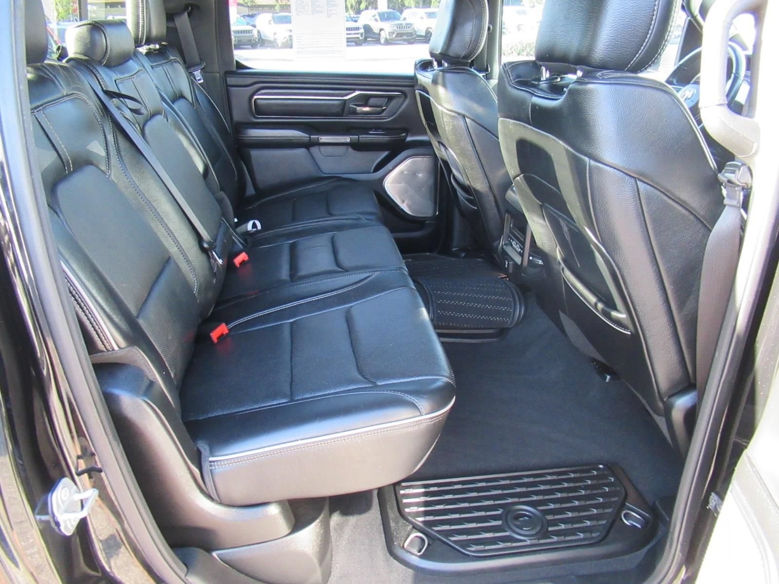 Used 2019 RAM 1500 Limited RWD image 31