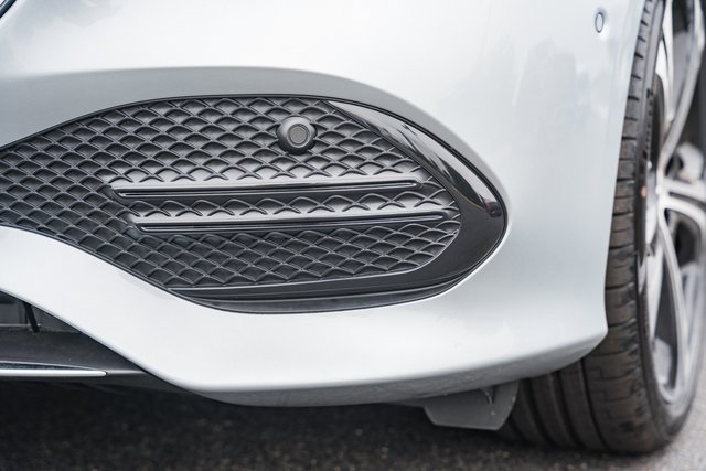 New 2025 Mercedes-Benz C 300 4MATIC Sedan image 15