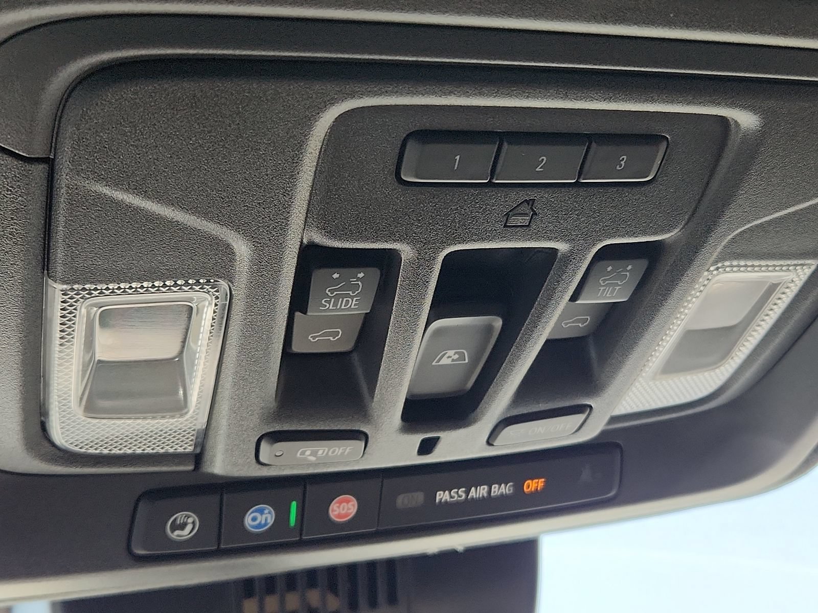 Used 2024 GMC Sierra 1500 AT4X AWD/4WD image 16