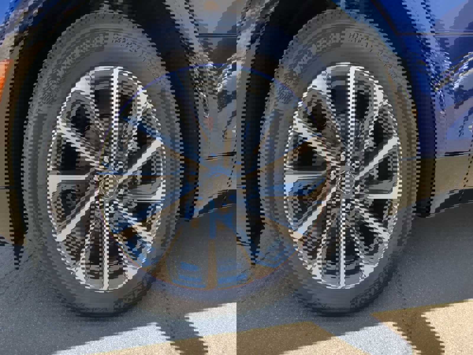 New 2025 Cadillac Lyriq Sport image 30