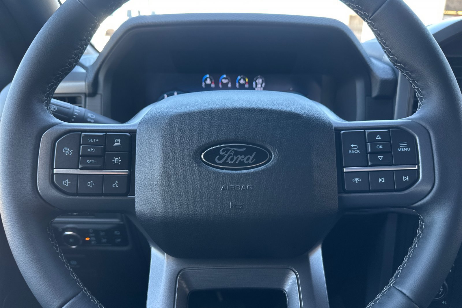 New 2026 Ford F150 XLT w/ Equipment Group 302A MID AWD/4WD image 23