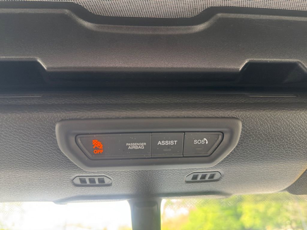 Used 2023 Jeep Gladiator Sport AWD/4WD image 30