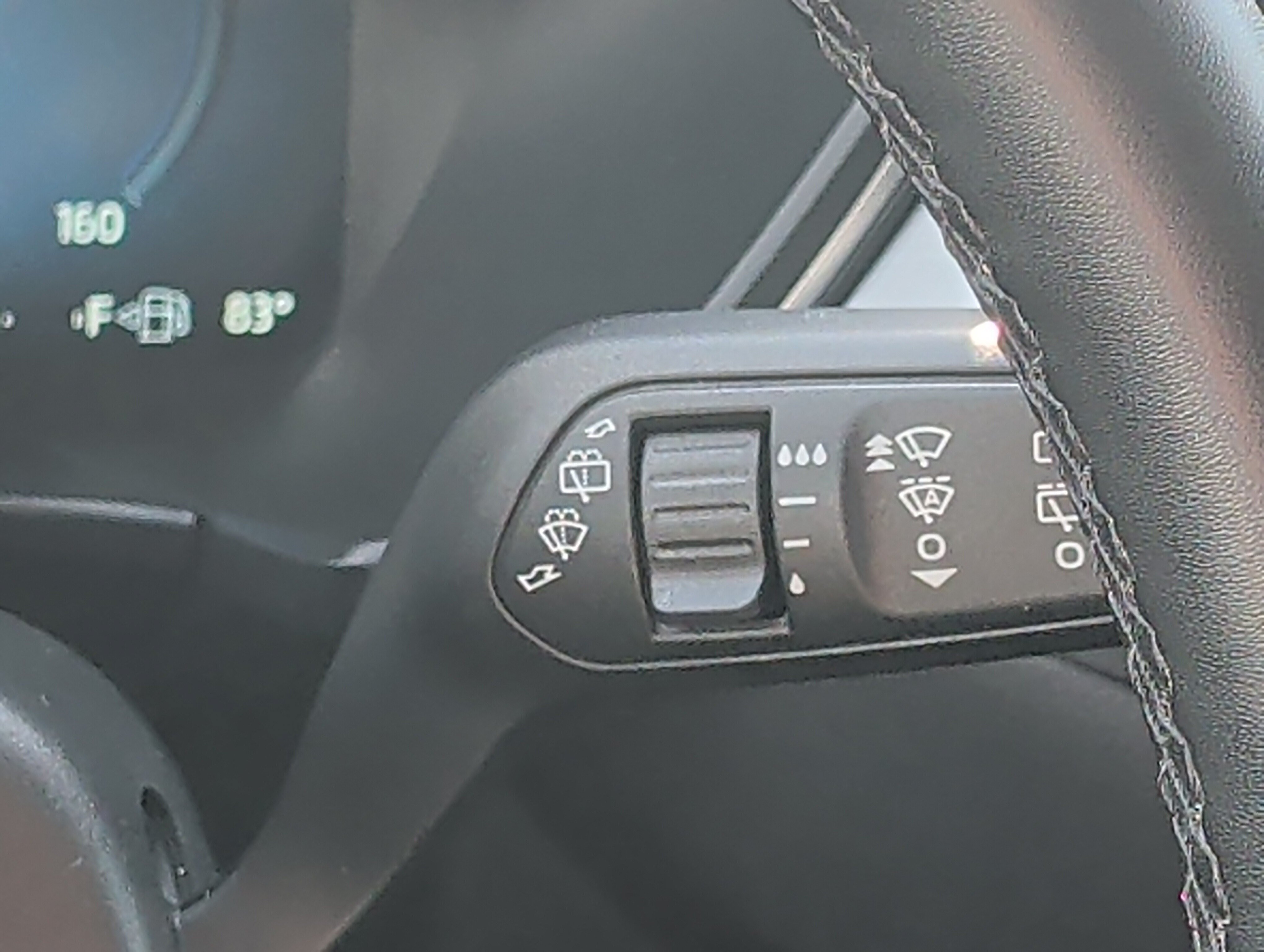 Used 2023 Ford Escape Platinum AWD/4WD image 31