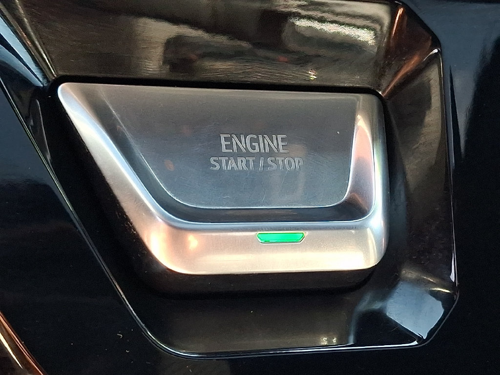 Used 2024 GMC Sierra 1500 AT4 w/ AT4 Premium Package AWD/4WD image 27