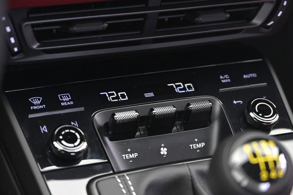 Certified 2022 Porsche 911 GT3 image 39