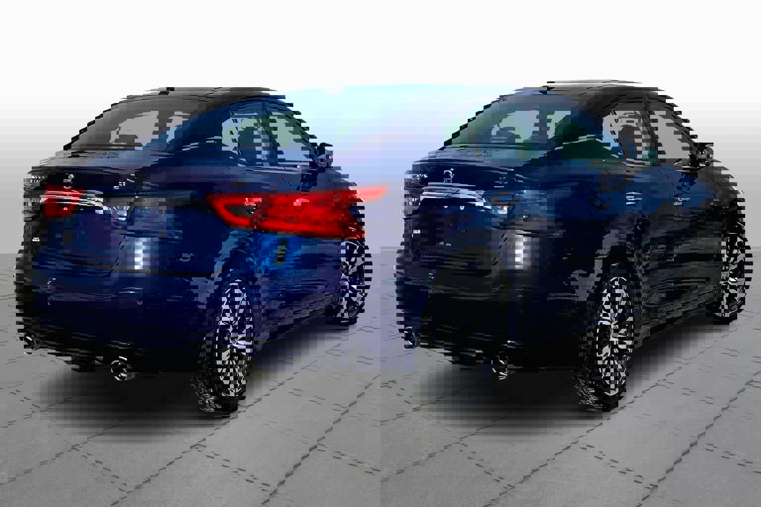 Used 2017 Nissan Maxima 3.5 SL image 13