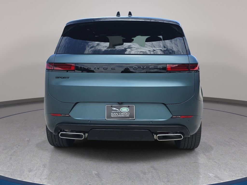 New 2026 Land Rover Range Rover Sport Dynamic SE AWD/4WD image 6