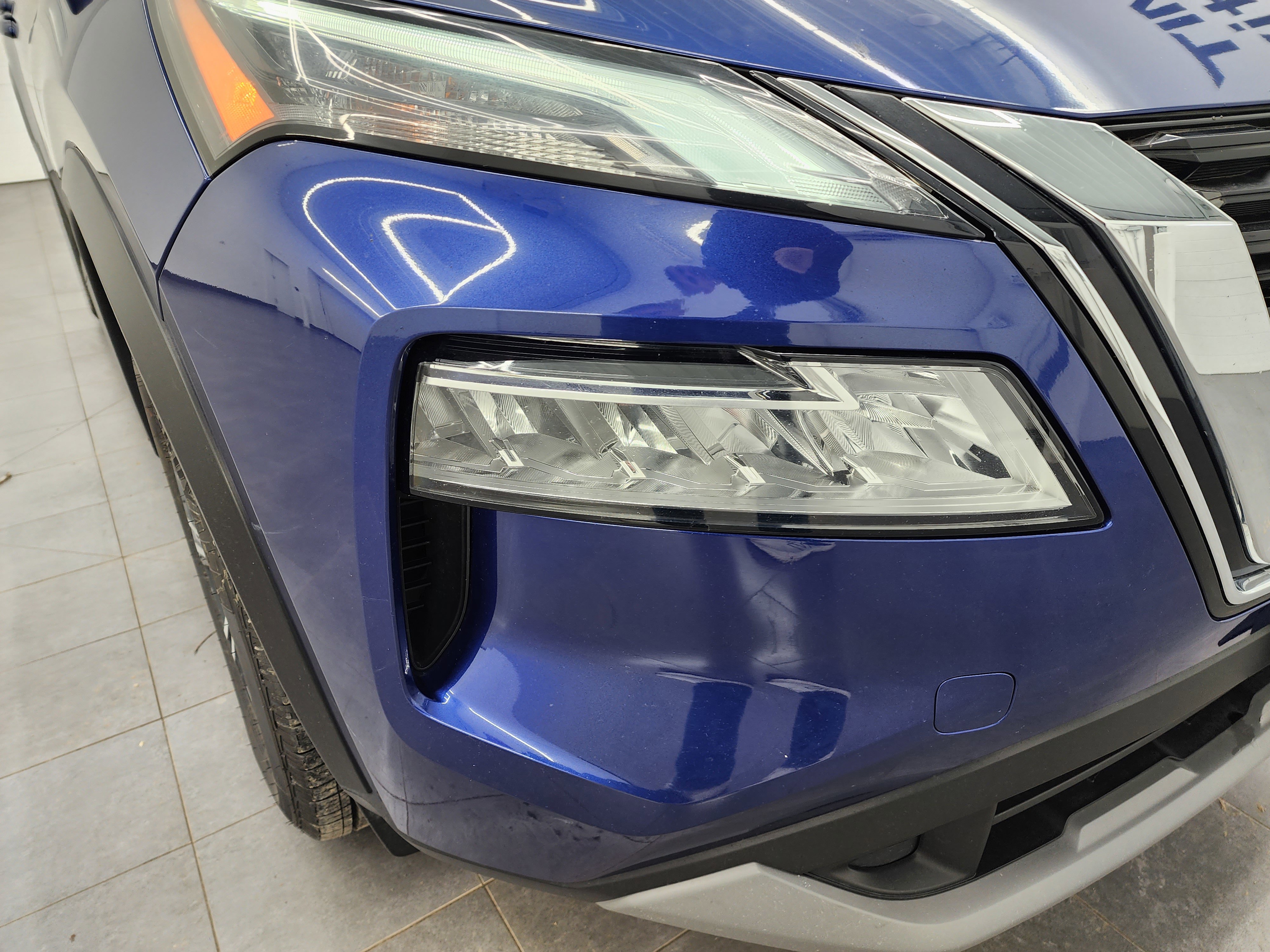 Used 2023 Nissan Rogue SV image 22