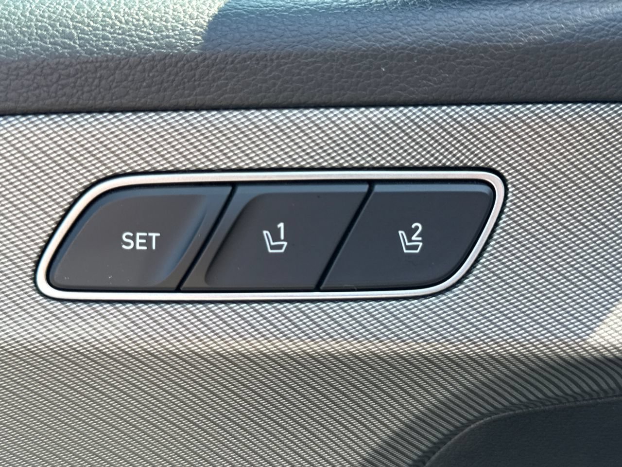 Used 2024 Hyundai Palisade SEL w/ Premium Package FWD image 18