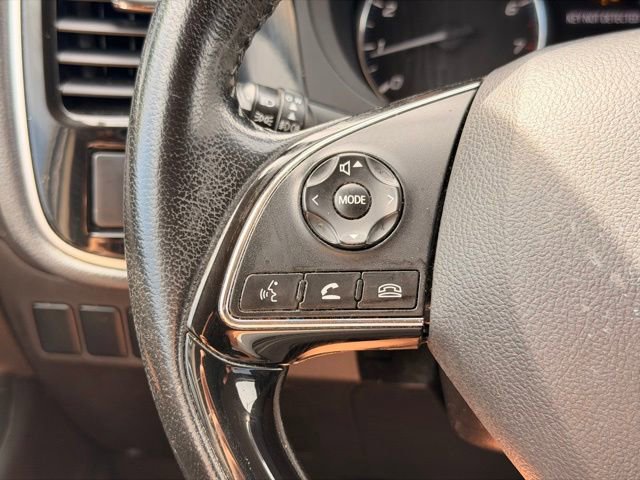 Used 2016 Mitsubishi Outlander SE FWD image 23