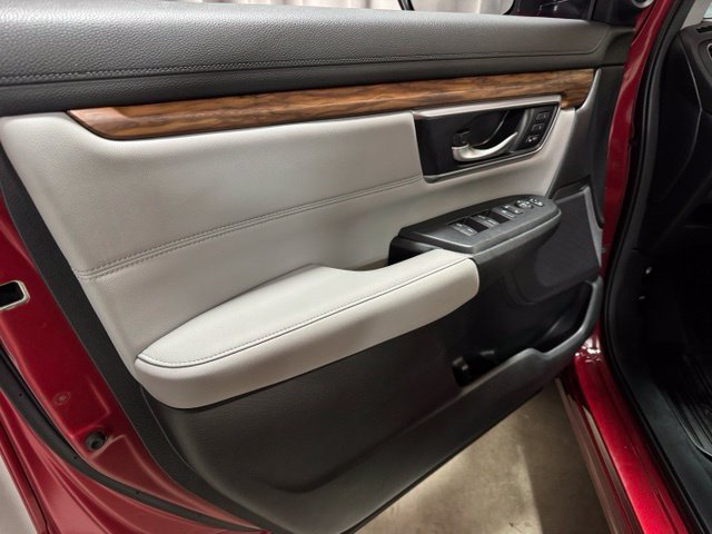 Used 2022 Honda CR-V Touring image 14