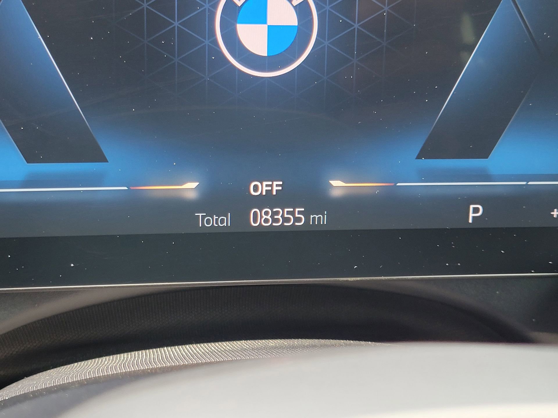 Used 2024 BMW 540i xDrive w/ Executive Package image 16