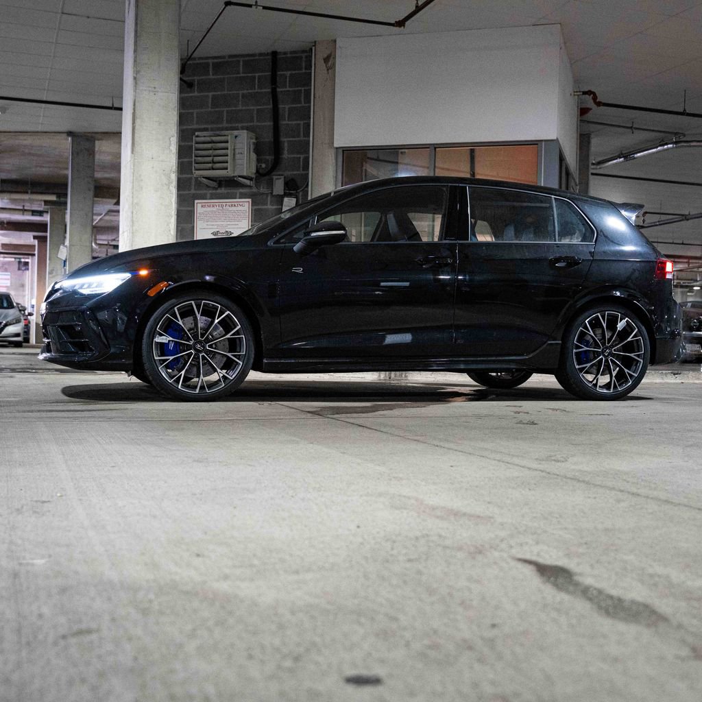 New 2026 Volkswagen Golf image 3