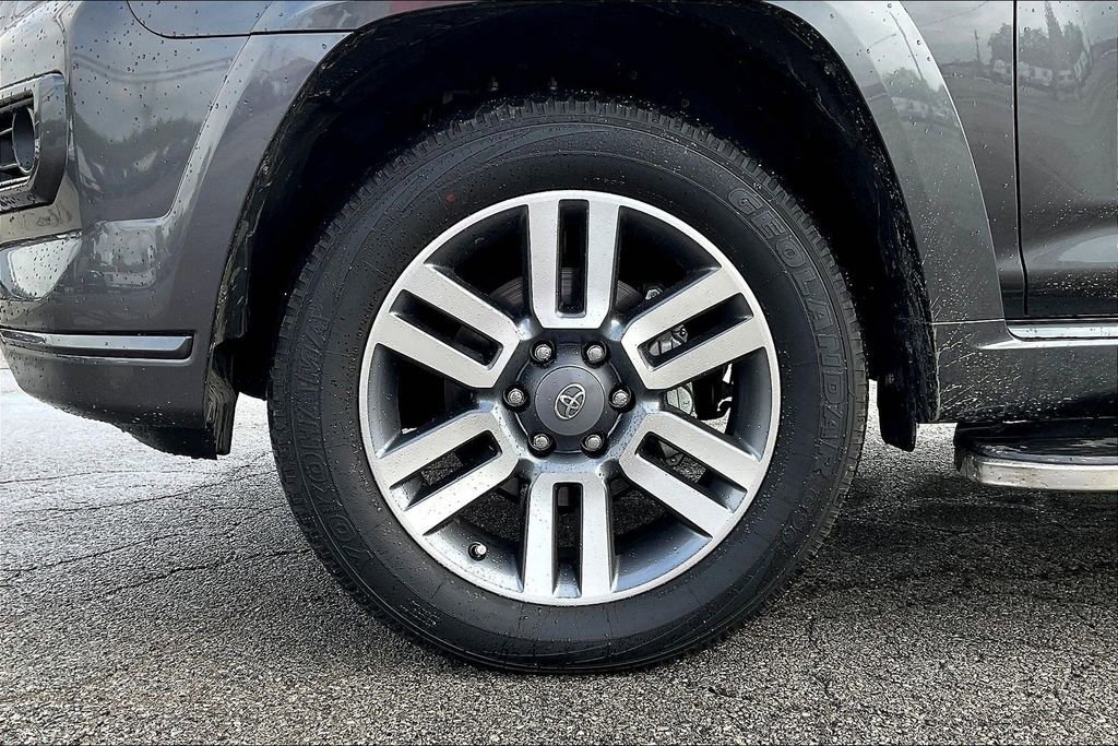 Used 2023 Toyota 4Runner TRD Sport AWD/4WD image 8