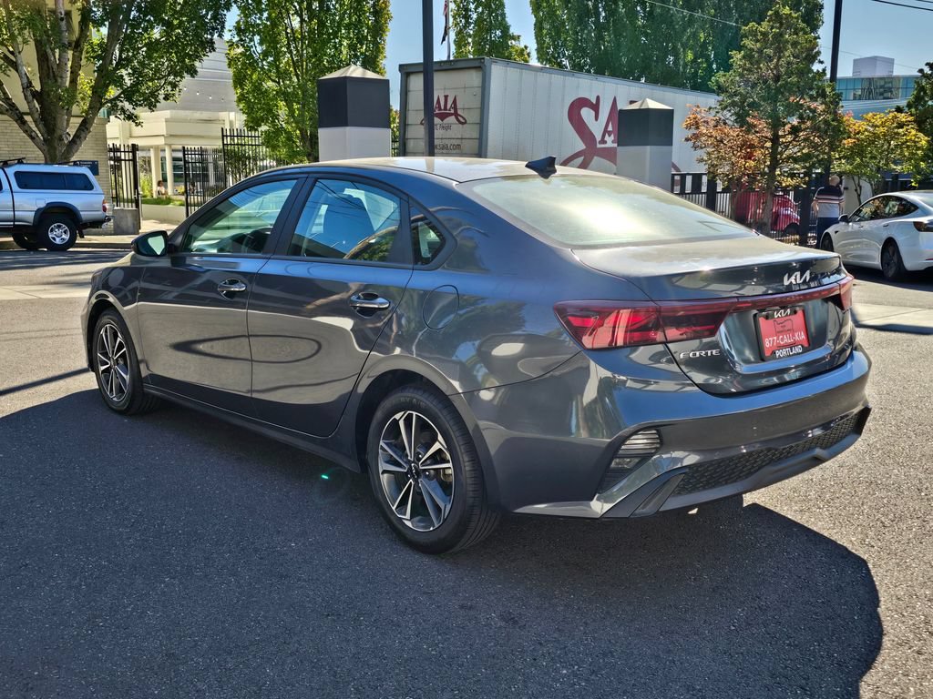 Used 2024 Kia Forte LXS FWD image 5