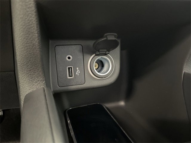 Certified 2025 Nissan Kicks Play S image 25