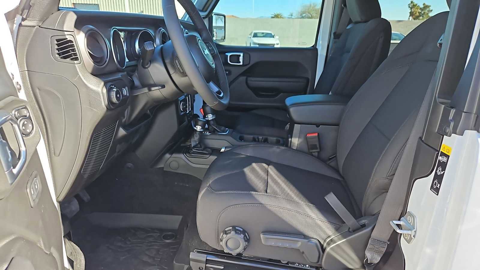 Used 2023 Jeep Wrangler Sport S image 19