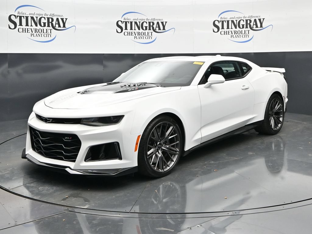Used 2023 Chevrolet Camaro ZL1 RWD image 3