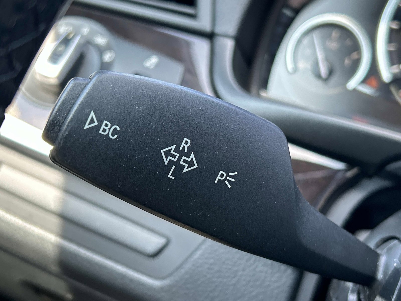 Used 2016 BMW 528i xDrive Sedan AWD/4WD image 26