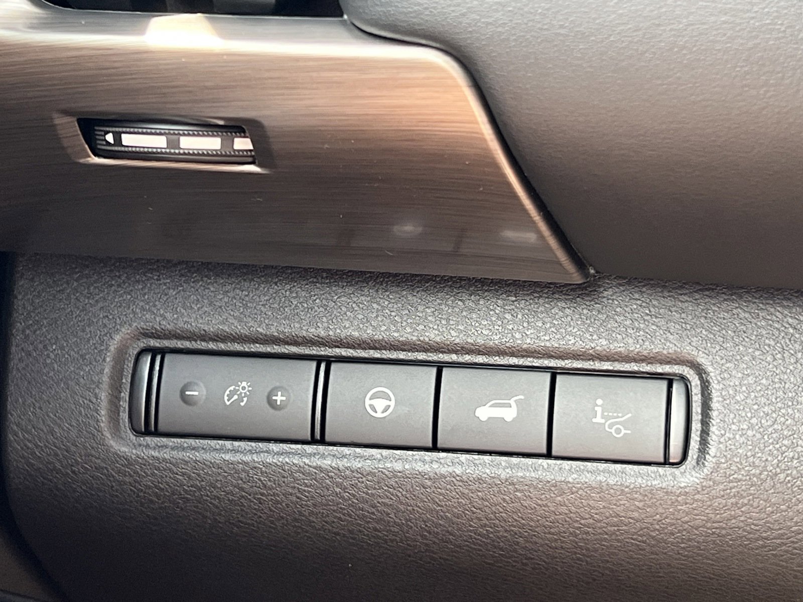 New 2025 Nissan Pathfinder Platinum image 27